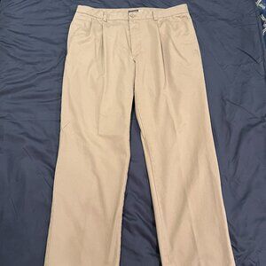 Van Heusen Pleated Khaki Chino Pants – Size 36x32